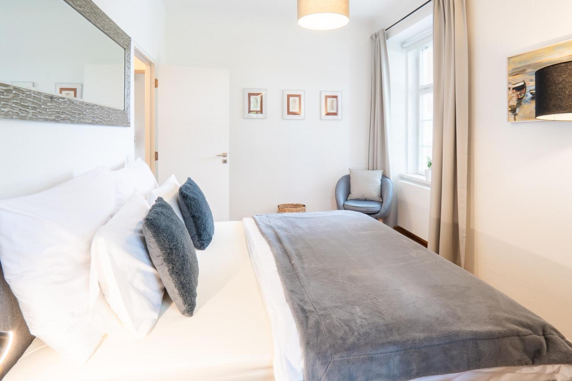 River View Apartment Praha Bagian luar foto