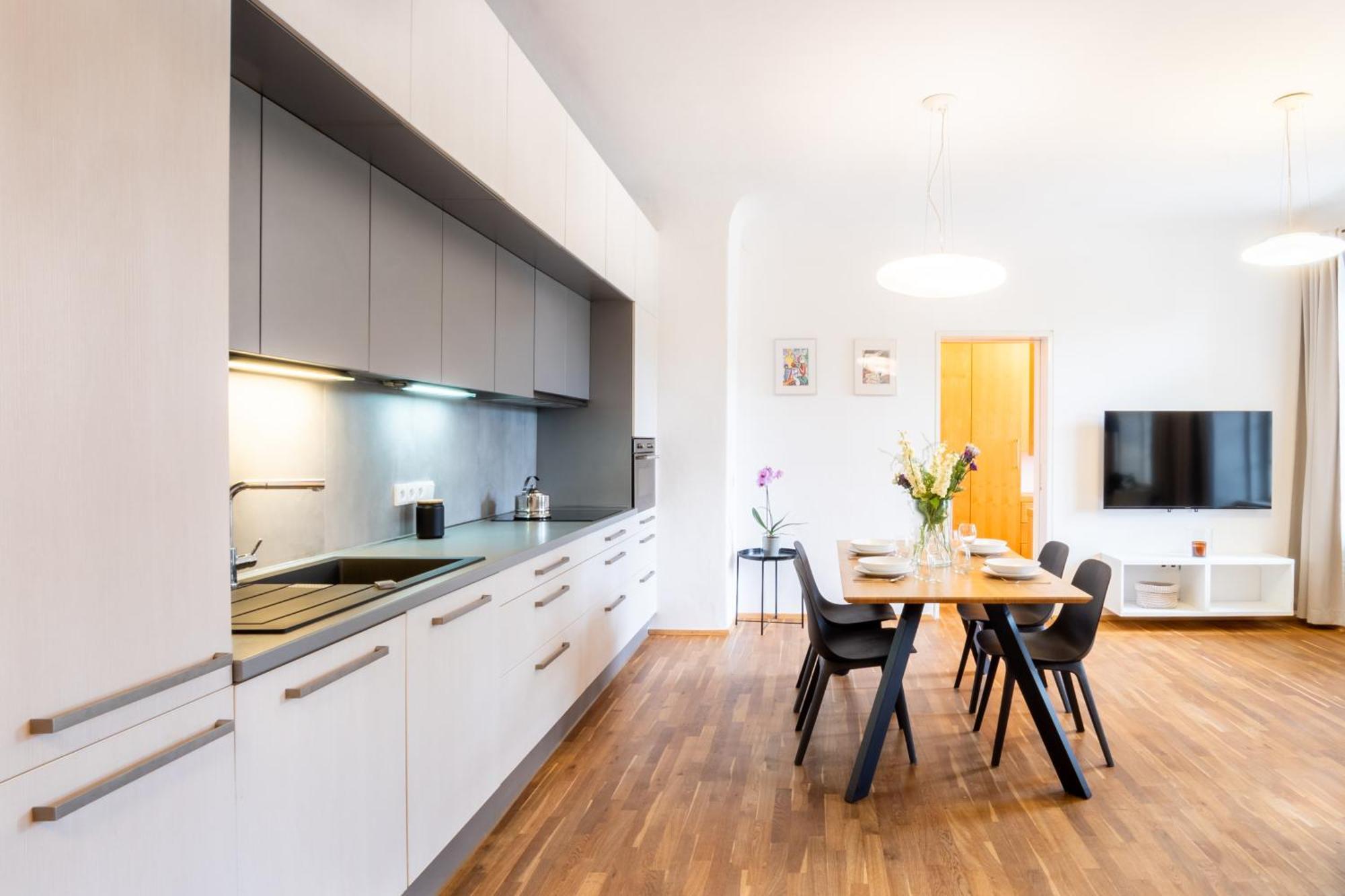 River View Apartment Praha Bagian luar foto